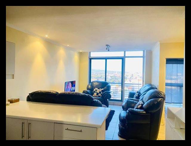 2 BEDROOM APARTMENT FOR SALE IN TOWNSEND ESTATE